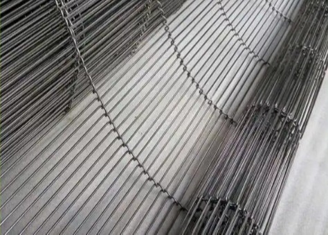 Produto comestível 304 Flex Wire Mesh Conveyor Belt liso de aço inoxidável para refrigerar
