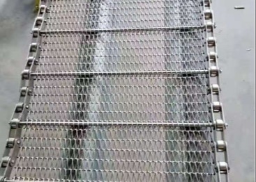Cinturão transportador de malha de cadeia de aço inoxidável solução definitiva para resistência à corrosão de alta resistência