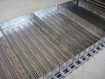 A proteção alta perfurada do aço carbono da correia transportadora de placa confunde a largura 300-2000mm