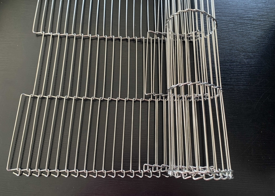 Fogo - cozimento de aço inoxidável do grânulo de Flex Conveyor Belt 304 316 lisos resistentes