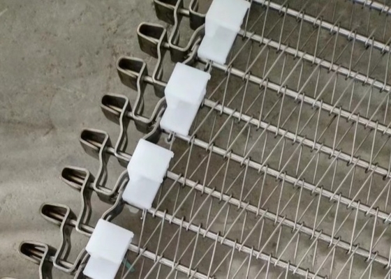correia de 1.2mm Dia Chain Link Spiral Mesh para a máquina refrigerando do pão