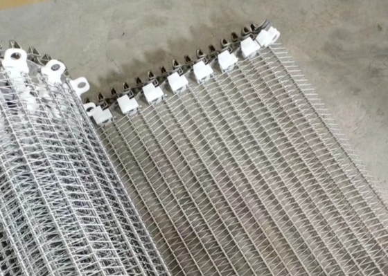 a largura Sus316 Ss de 30cm prende Mesh Belt Pastry Freezing
